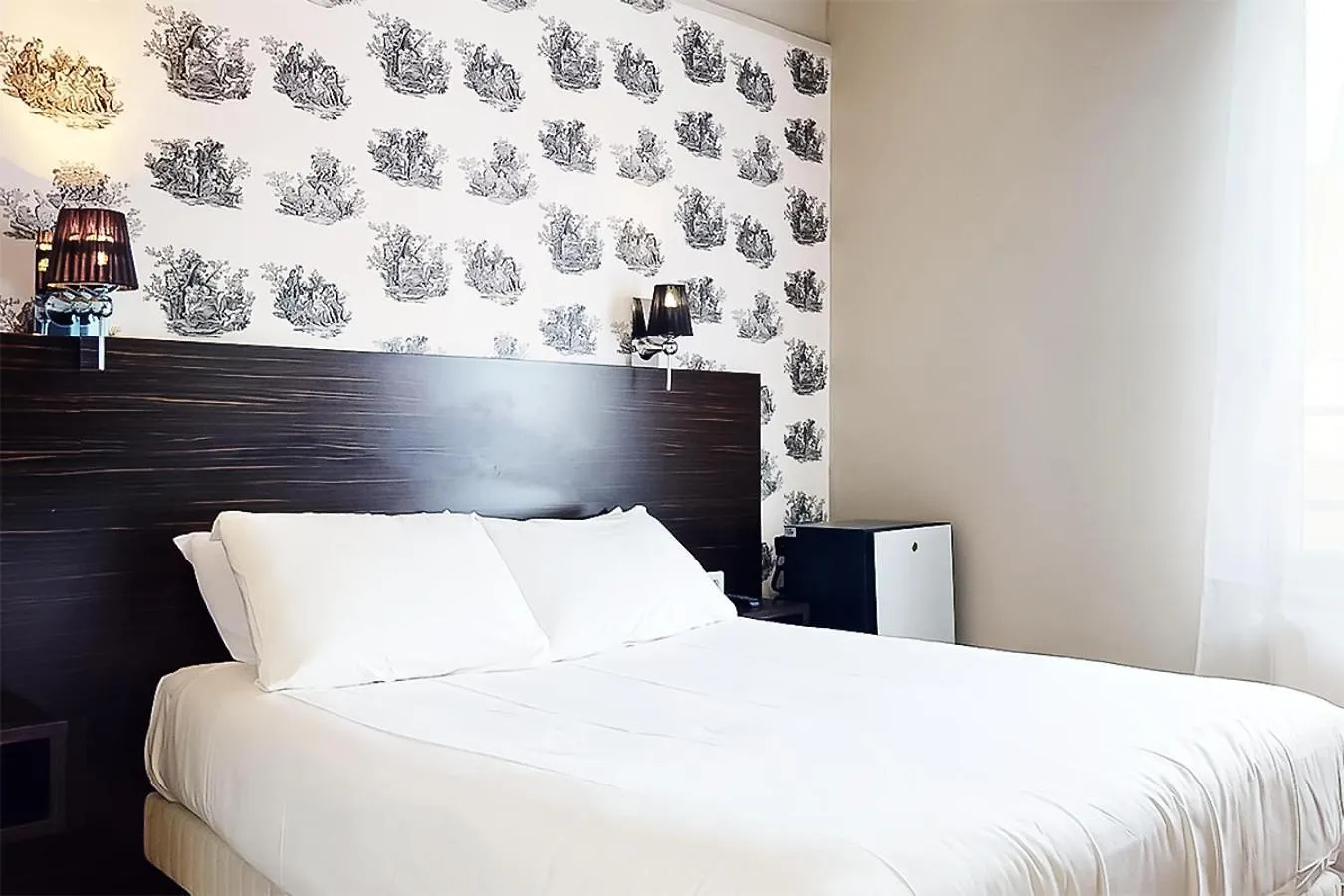 Hotel De Ménilmontant 3*