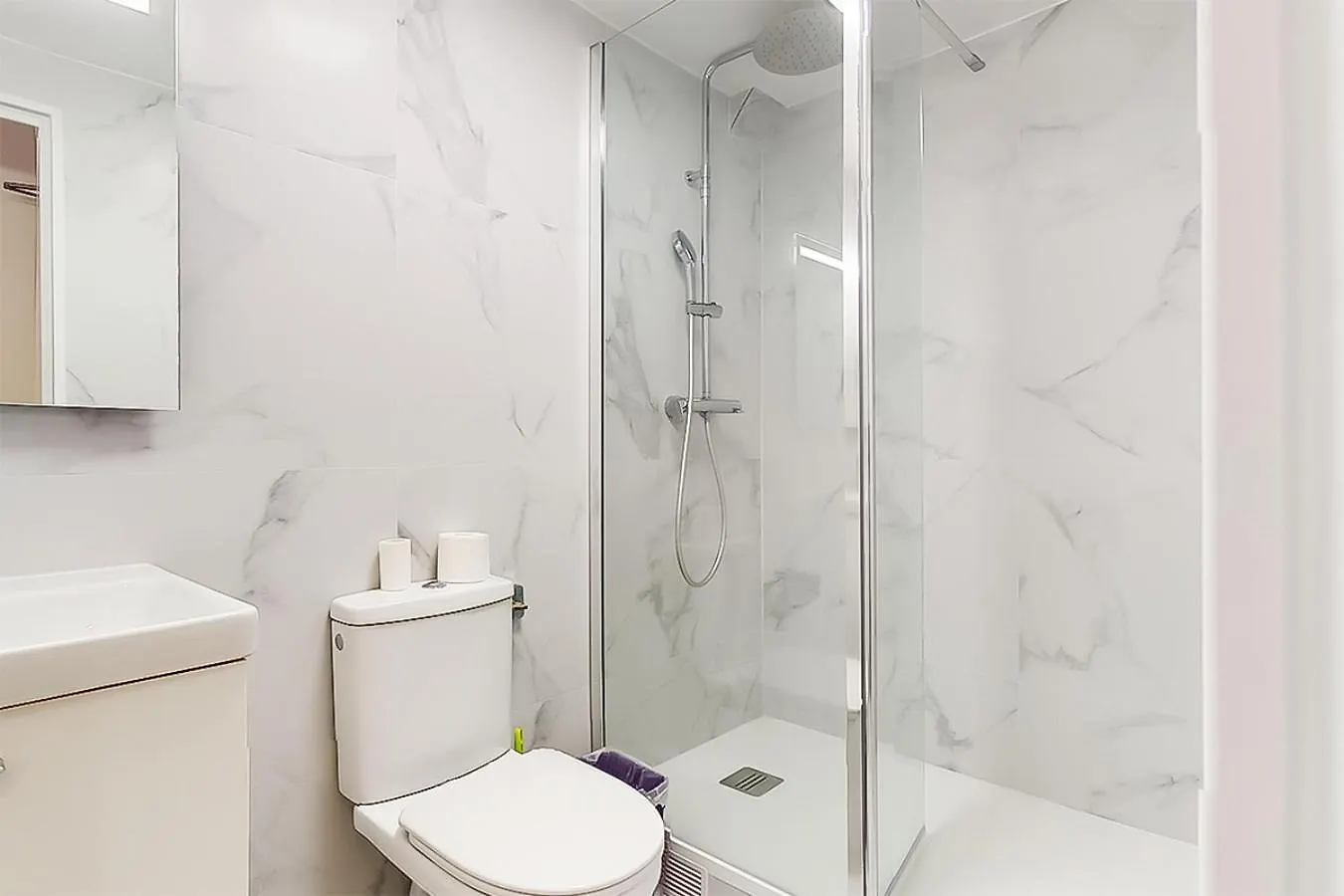 Hotell De Menilmontant 3*