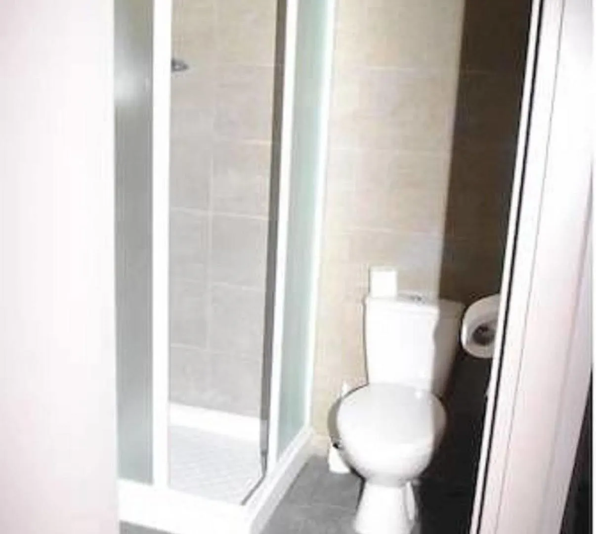 Hotell De Menilmontant 3*