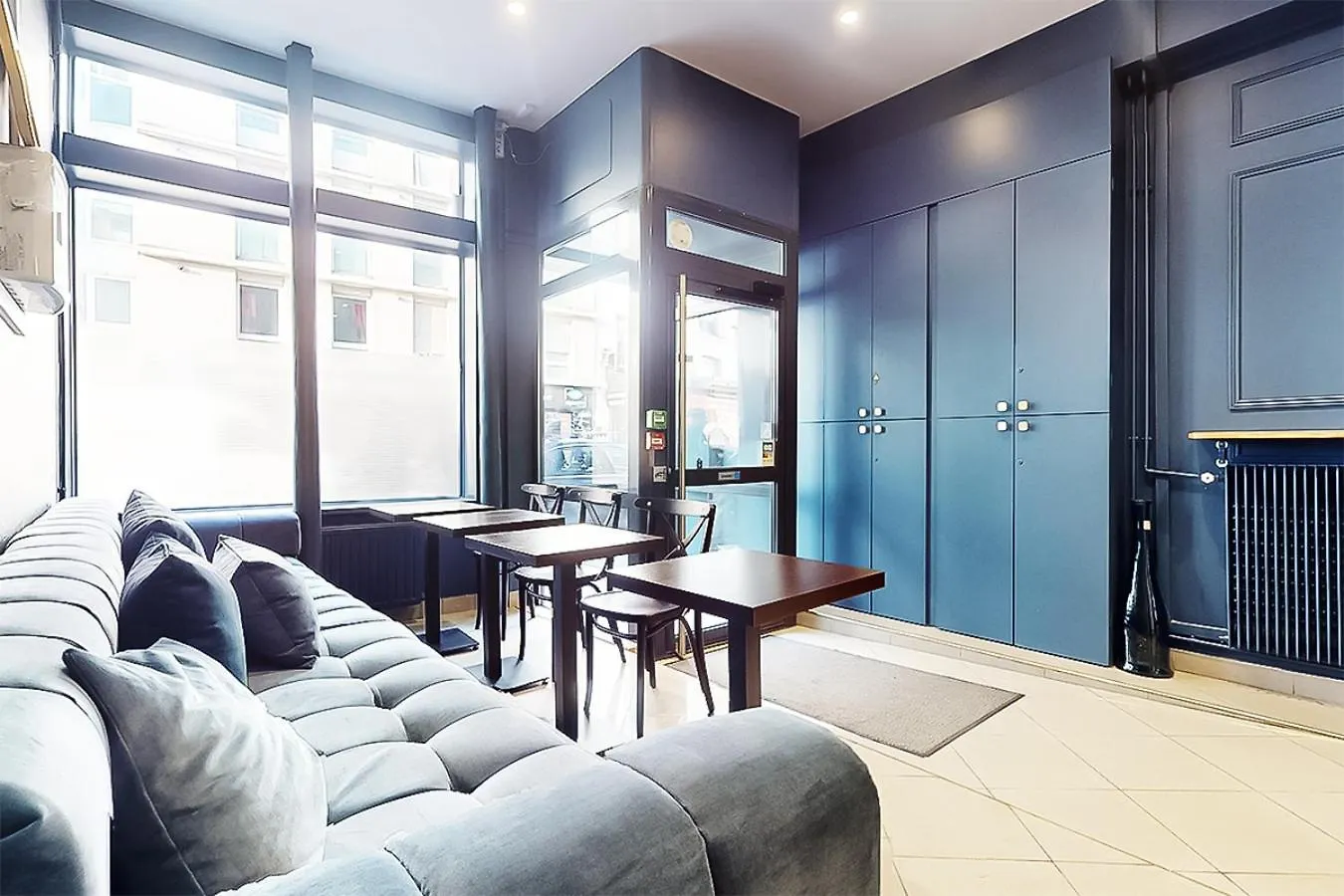 De Menilmontant Hotel 3*